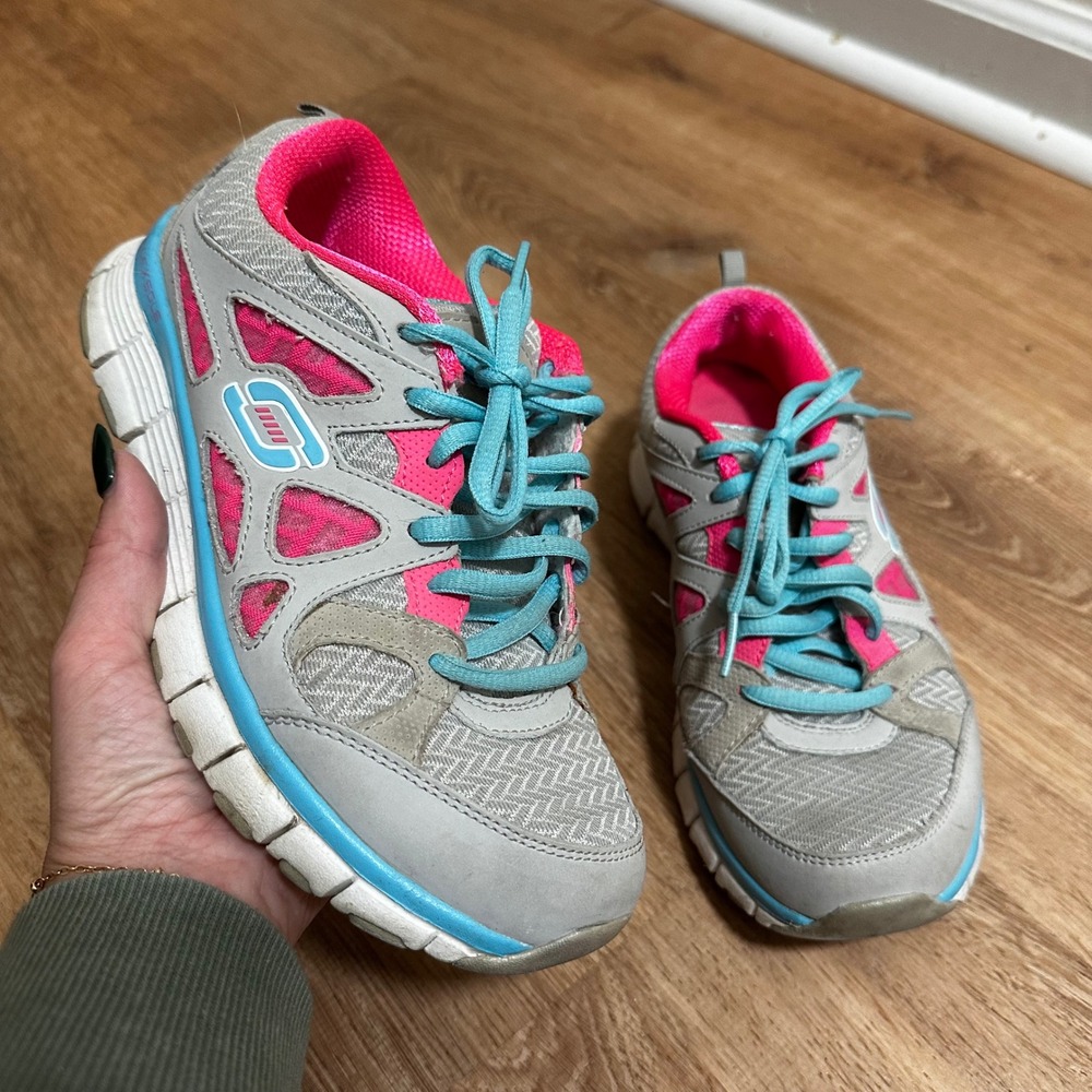 Skechers | Women's Flex Sole Grey Pink Blue Athletic Running Shoes, Size 6.5